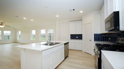 Houston 1-story, 3-bed 15111 Crown Manor Drive-idx