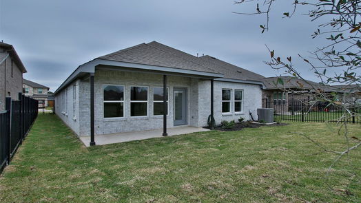 Houston 1-story, 3-bed 15111 Crown Manor Drive-idx