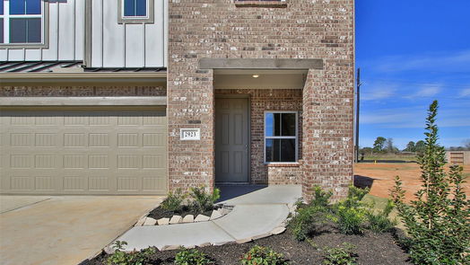 Pinehurst 2-story, 3-bed 2923 Colonia Blossom Lane-idx