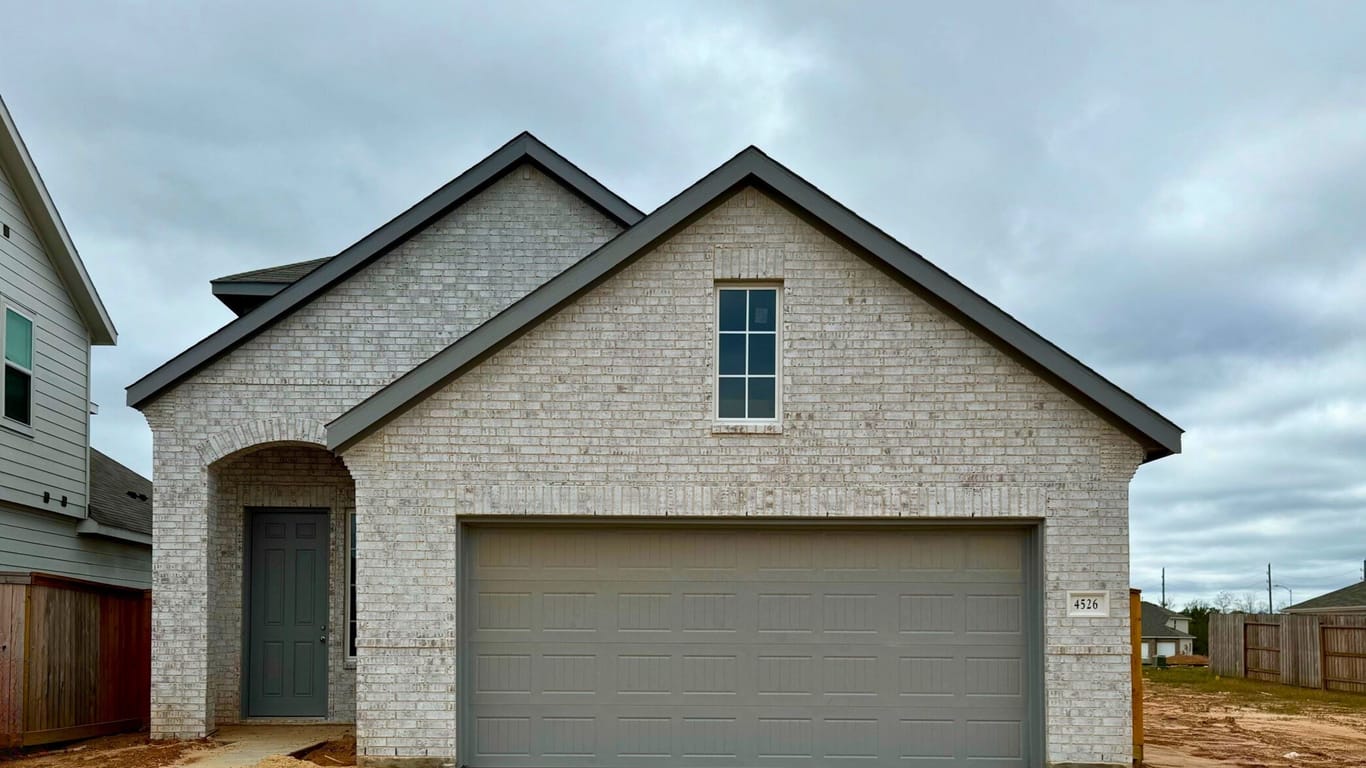 Pinehurst 2-story, 3-bed 4526 Pinehurst Trace Drive-idx
