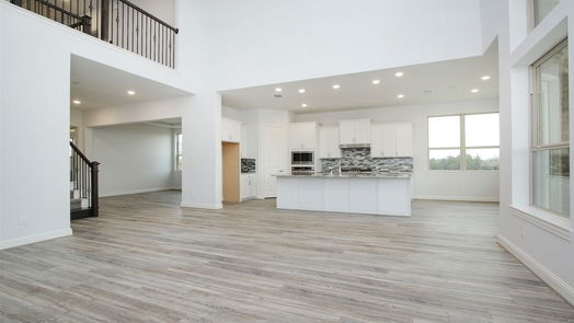 Webster 2-story, 5-bed 662 Rita Blanca Drive-idx