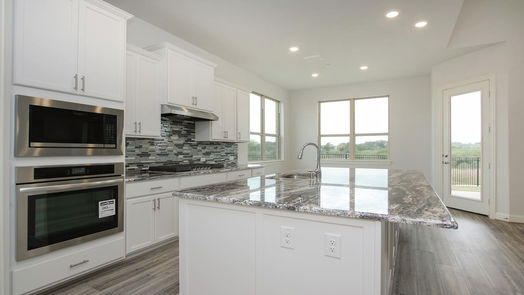 Webster 2-story, 5-bed 662 Rita Blanca Drive-idx