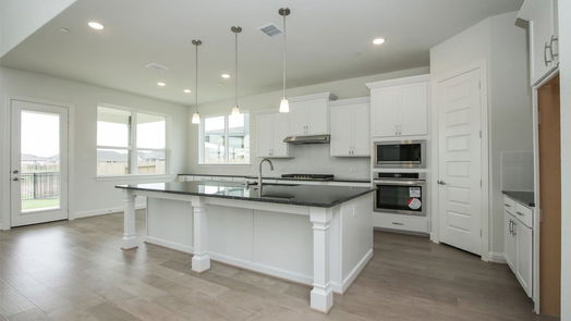 Webster 2-story, 5-bed 547 Rita Blanca Drive-idx