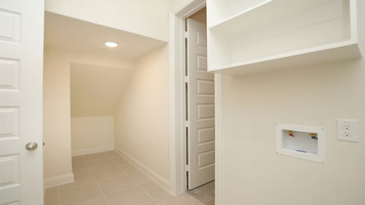Webster 2-story, 5-bed 523 Rita Blanca Drive-idx