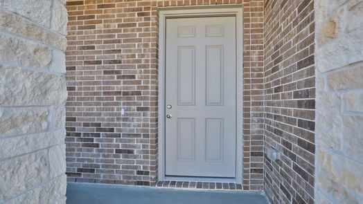 Webster 2-story, 5-bed 523 Rita Blanca Drive-idx