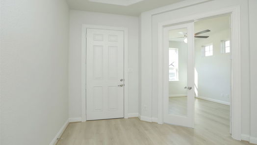 Webster 2-story, 4-bed 1011 Navasota Street-idx