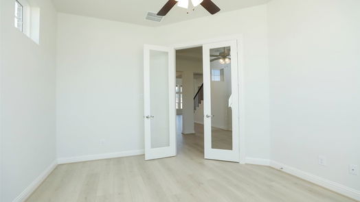 Webster 2-story, 4-bed 1011 Navasota Street-idx