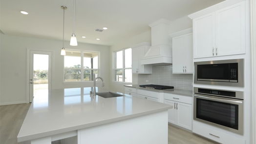 Webster 2-story, 5-bed 1014 Navasota Street-idx