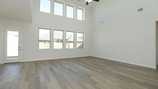 Webster 2-story, 5-bed 1015 Navasota Street-idx