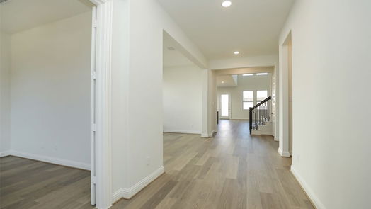 Webster 2-story, 5-bed 1015 Navasota Street-idx
