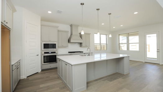 Webster 2-story, 5-bed 1015 Navasota Street-idx