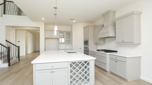 Webster 2-story, 5-bed 1015 Navasota Street-idx