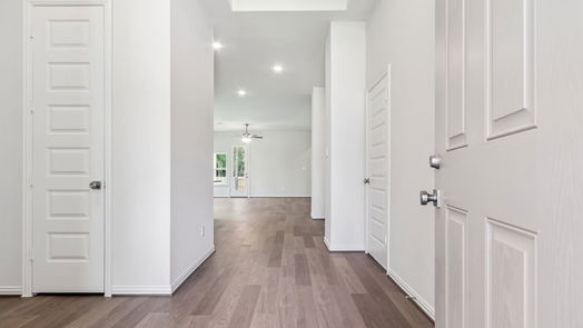 Willis 1-story, 4-bed 252 Warbler Song Drive-idx
