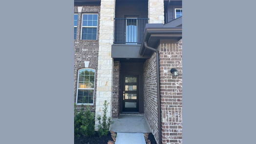 Alvin 2-story, 4-bed 23112 Chablis Drive-idx