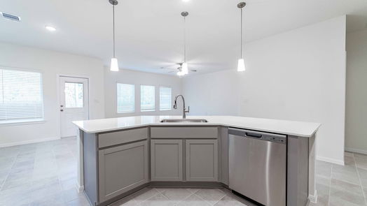 Conroe 2-story, 3-bed 10604 Altitude Way-idx