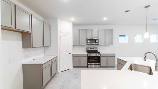 Conroe 2-story, 3-bed 10604 Altitude Way-idx