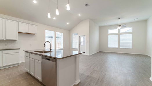 Rosharon 1-story, 3-bed 2803 Sapphire Hills Drive-idx