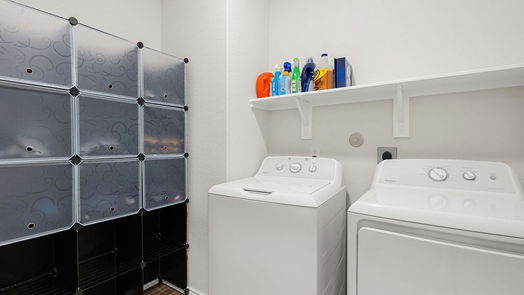 Conroe 1-story, 3-bed 4198 Hidden Timbers Lane-idx
