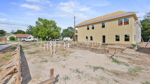 Bryan 2-story, 3-bed 307 Edge Street-idx