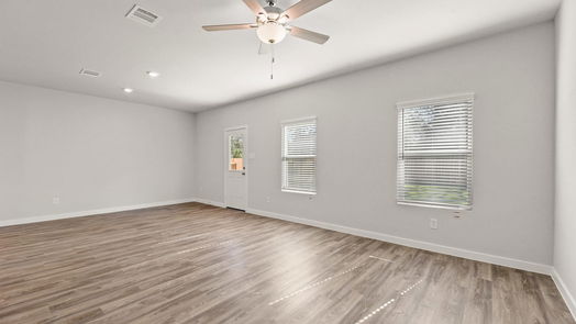 Conroe 1-story, 3-bed 17006 Hazelnut Drive-idx