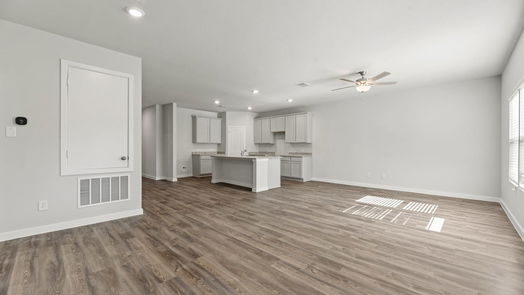 Conroe 1-story, 3-bed 16998 Hazelnut Drive-idx