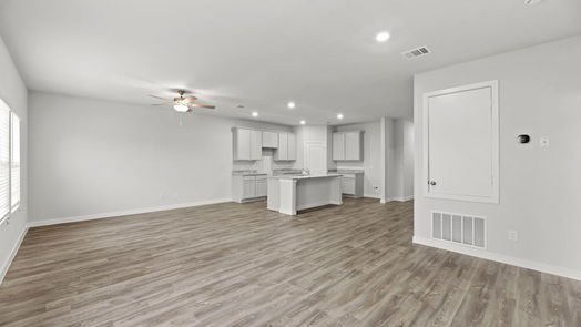 Conroe 1-story, 3-bed 14305 Ash Tree Drive-idx
