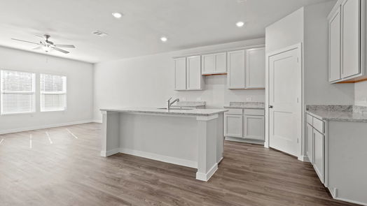 Conroe 1-story, 3-bed 17018 Hazelnut Drive-idx
