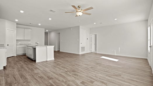 Conroe 1-story, 3-bed 17018 Hazelnut Drive-idx