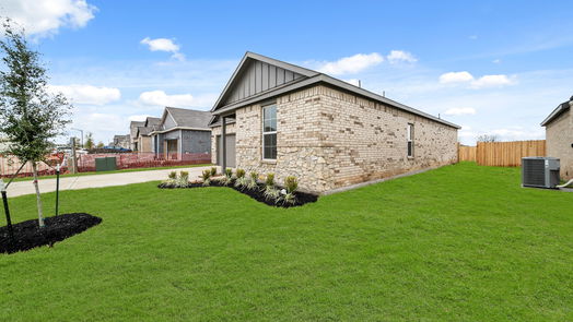 Navasota 1-story, 3-bed 1909 Spyglass Drive-idx