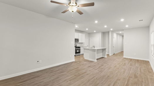 Willis 2-story, 4-bed 11880 Whirlaway Drive-idx