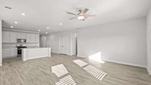 Willis 2-story, 4-bed 11877 Whirlaway Drive-idx