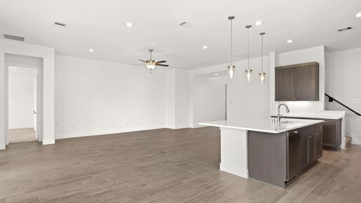 Conroe 15-story, 4-bed 15516 Leopard Lily Lane-idx