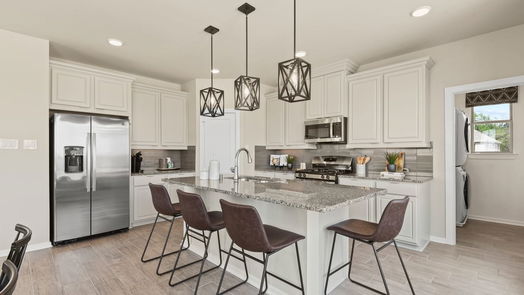 Humble 2-story, 3-bed 15803 Black Grouse-idx