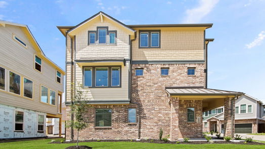 Humble 3-story, 3-bed 11823 California Sister Drive-idx