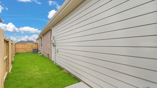 Mont Belvieu 1-story, 3-bed 12108 Shoal Court-idx