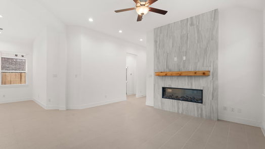 Mont Belvieu 1-story, 3-bed 12108 Shoal Court-idx