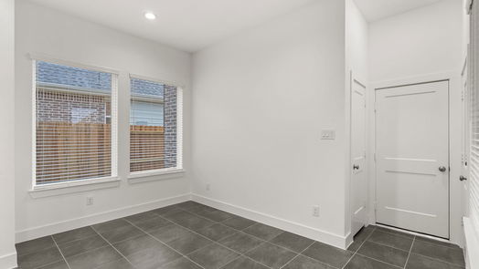 Mont Belvieu 2-story, 4-bed 12104 Shoal Court-idx
