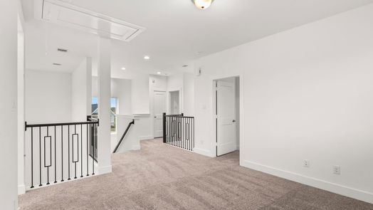 Mont Belvieu 2-story, 4-bed 12104 Shoal Court-idx