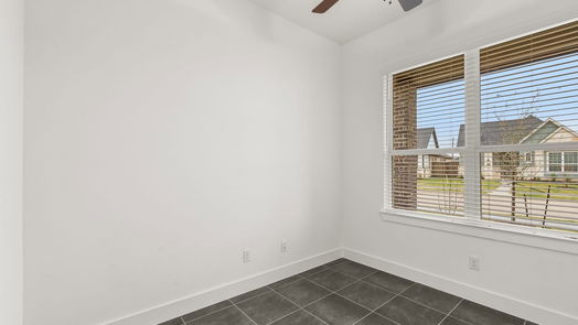 Mont Belvieu 2-story, 4-bed 12104 Shoal Court-idx