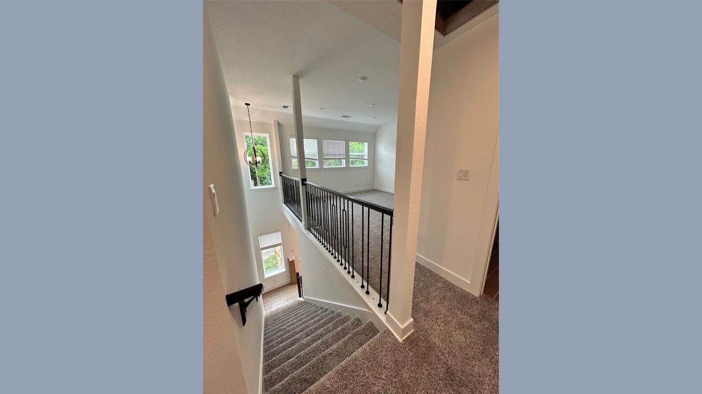 Stafford 2-story, 3-bed 411 Park Hill Court-idx