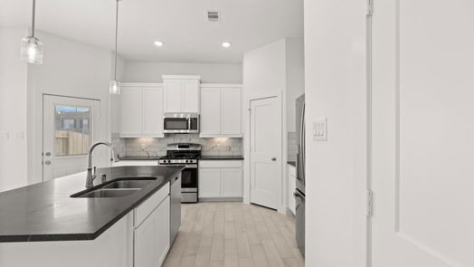 Stafford 2-story, 3-bed 2819 Park Hill Drive-idx