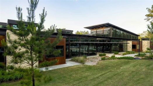 Willis 2-story, 4-bed 210 Lukewood Circle-idx