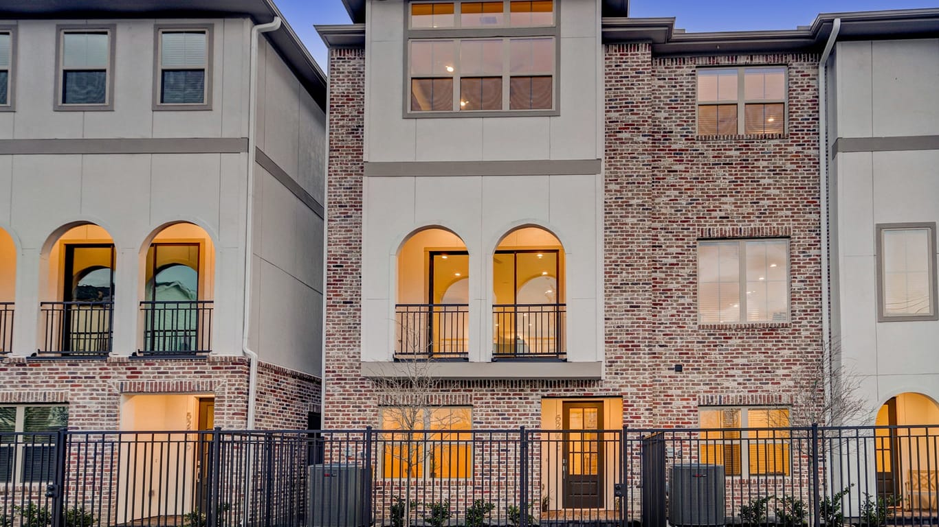 Houston 3-story, 3-bed 4917 N Avenue J-idx