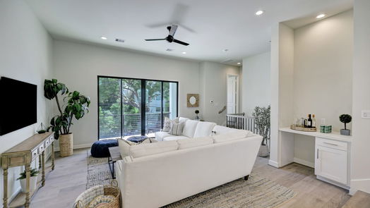 Houston 3-story, 3-bed 4917 N Avenue J-idx