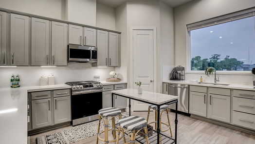 Houston 3-story, 3-bed 6308 Chelsea Falls Lane-idx