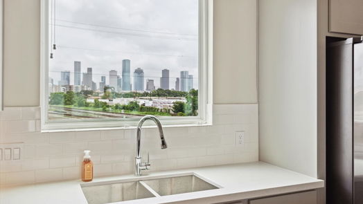 Houston 3-story, 3-bed 3017 Hicks Street-idx