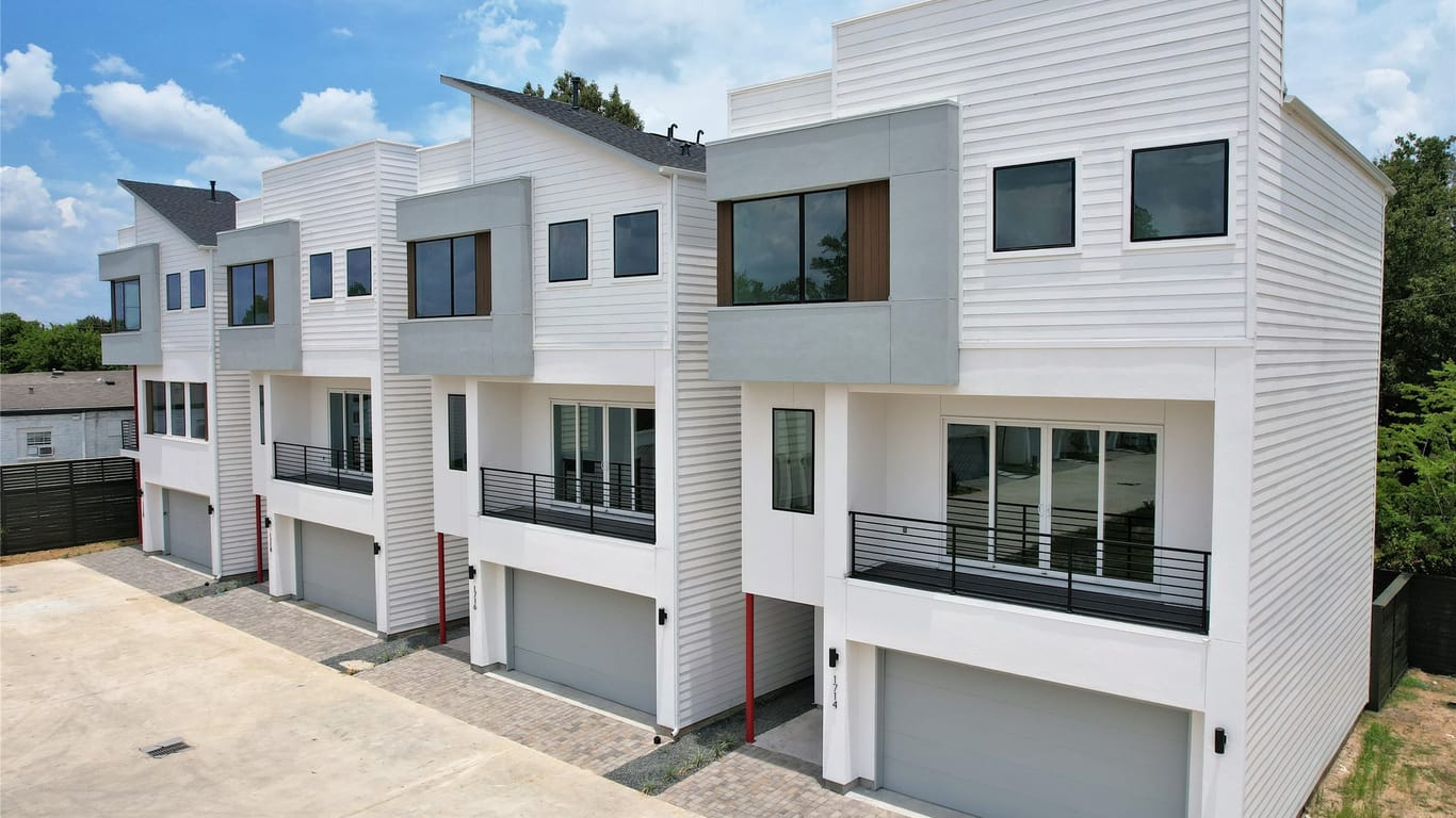Houston 3-story, 3-bed 1710 Jacquelyn Springs Lane-idx