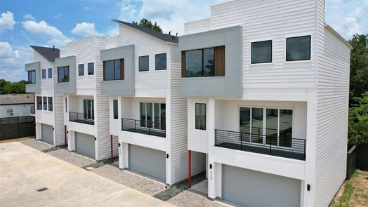 Houston 3-story, 3-bed 1710 Jacquelyn Springs Lane-idx