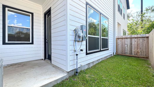 Houston 2-story, 2-bed 1216 Highland Square Lane-idx