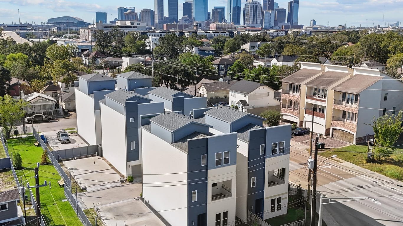 Houston 3-story, 3-bed 1812 Elysian Street-idx